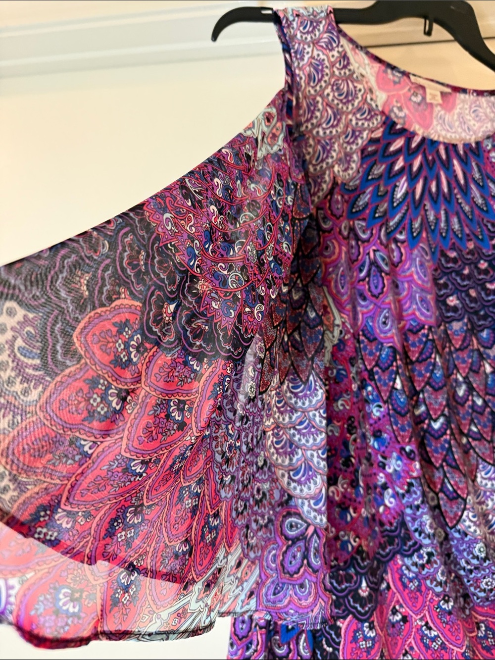 Women’s Cold-Shoulder Blouse in Pink & Purple - Dress barn - Picture 6 of 7
